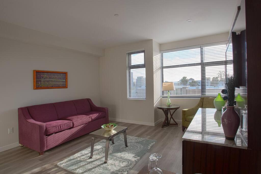 One Bedroom Apartment With Sd Downtown View San Diego Bagian luar foto